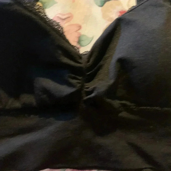 Dip Womens Black Bralette Size Large adjustment strapes, paddling and wirelesss - Picture 3 of 7